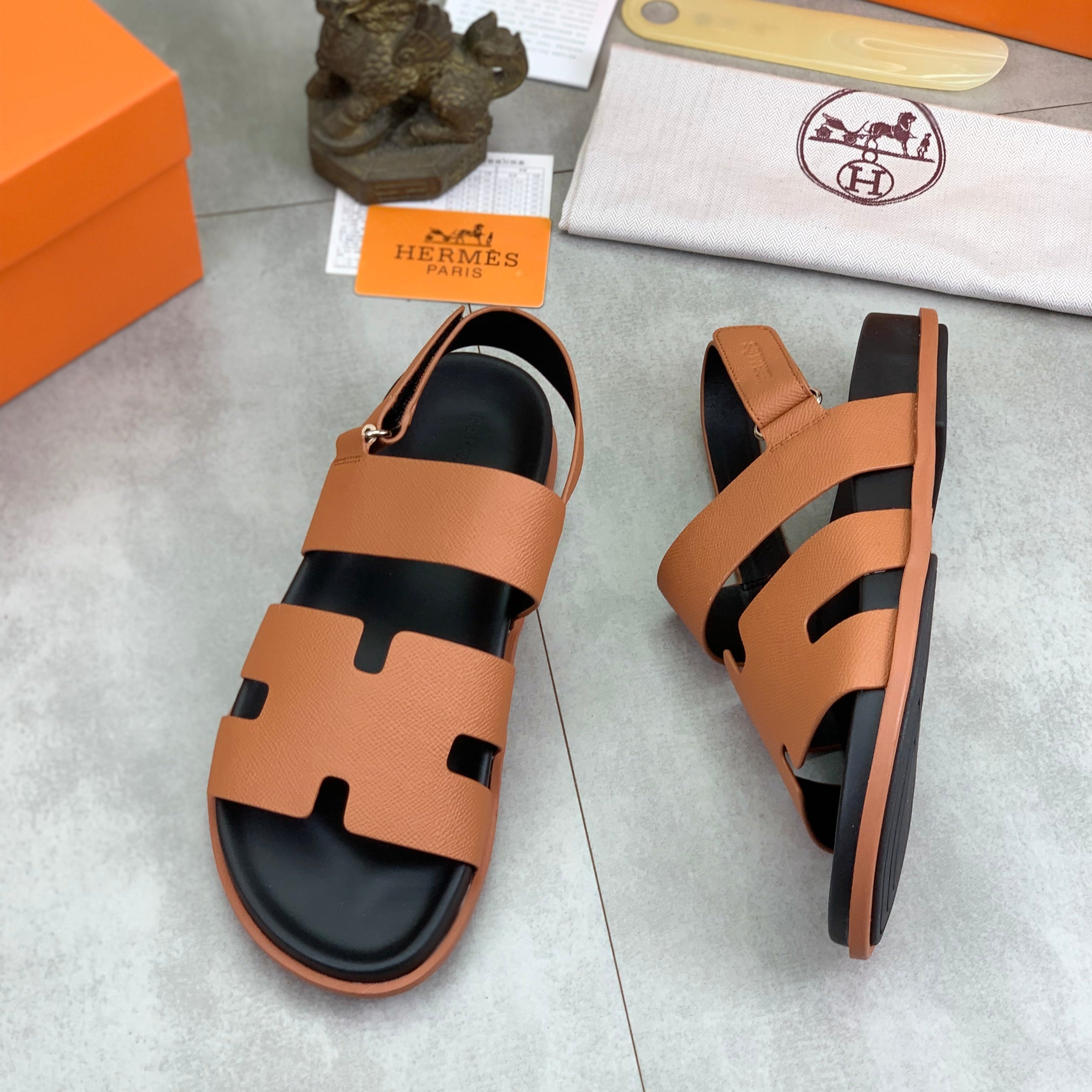 HM Men's Chypre Sandals Brown Calfskin 645505