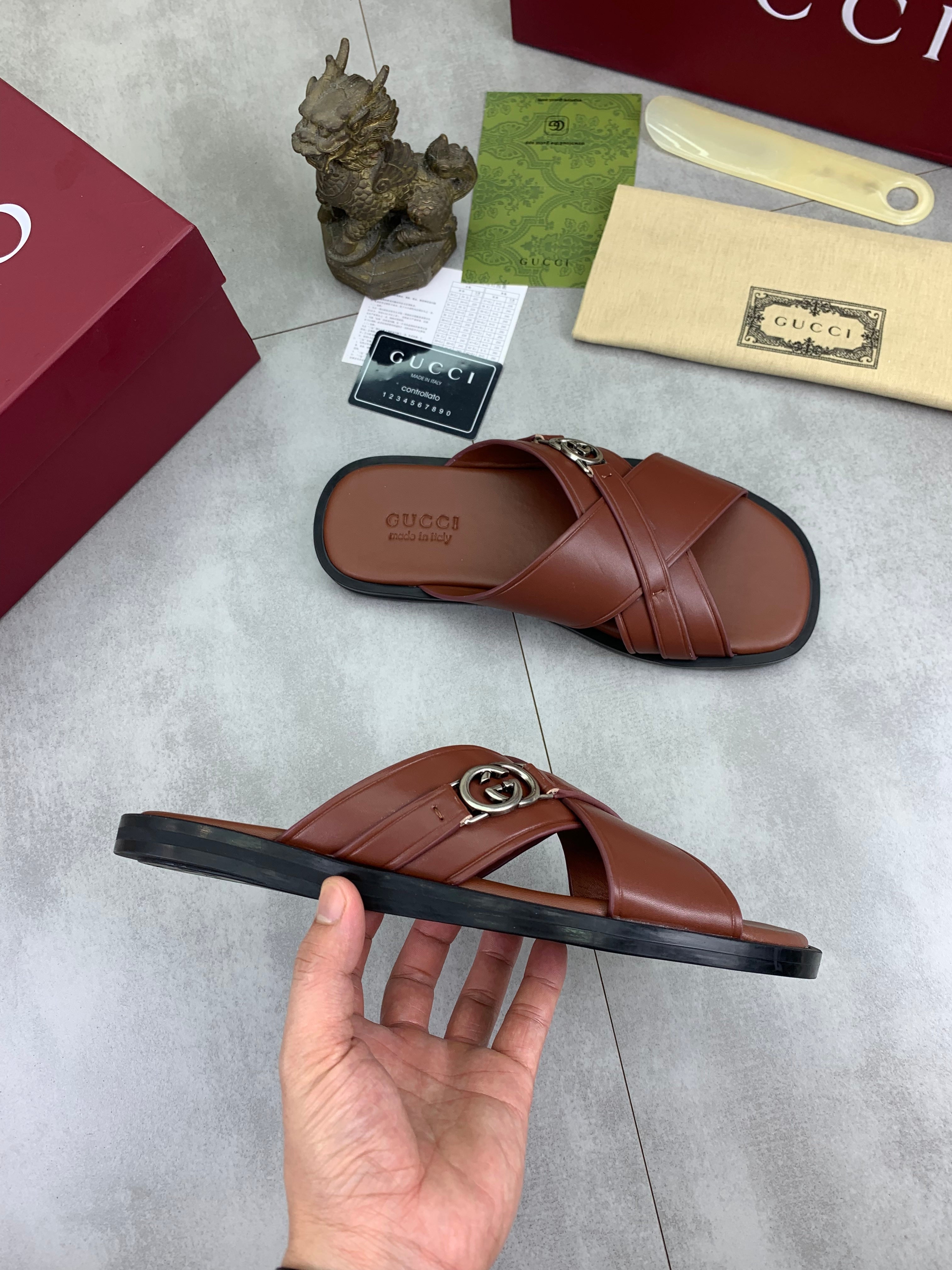 GG Men's 25 Sandals Slide Brown Cowhide 738473