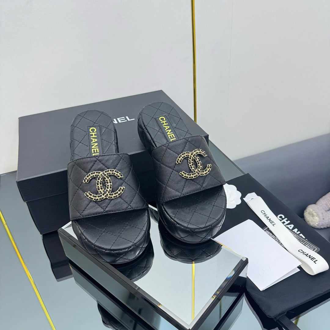 CC 25 Flatform Slide Black Leather  238491