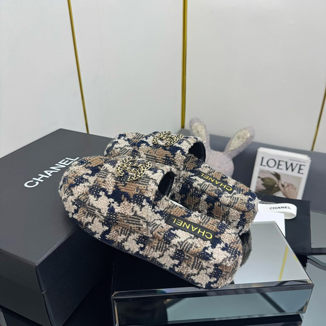 CC 25 Flatform Slide Multicolor Fabric 238493