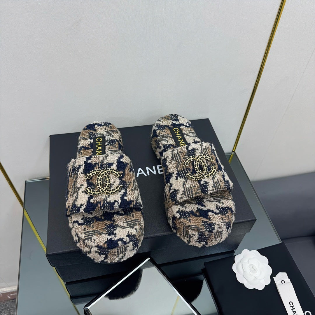 CC 25 Flatform Slide Multicolor Fabric 238493