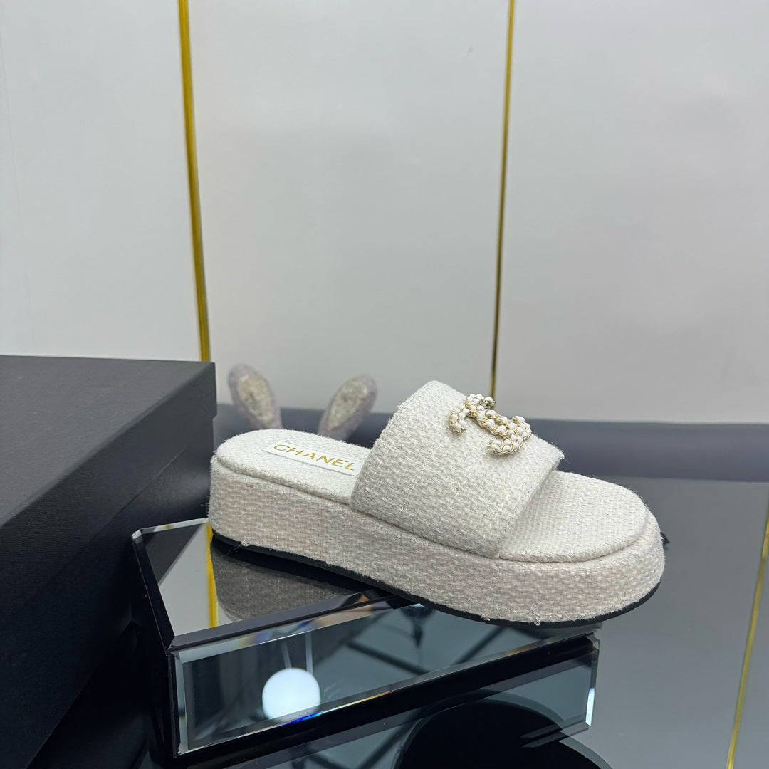 CC 25 Flatform Slide White Fabric 238494