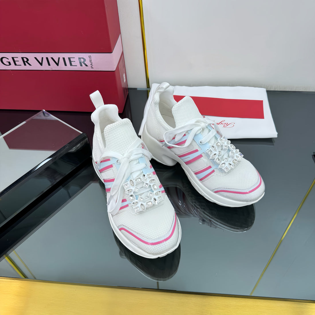 Viv 25 Motor Sneaker White Special Mesh 250500