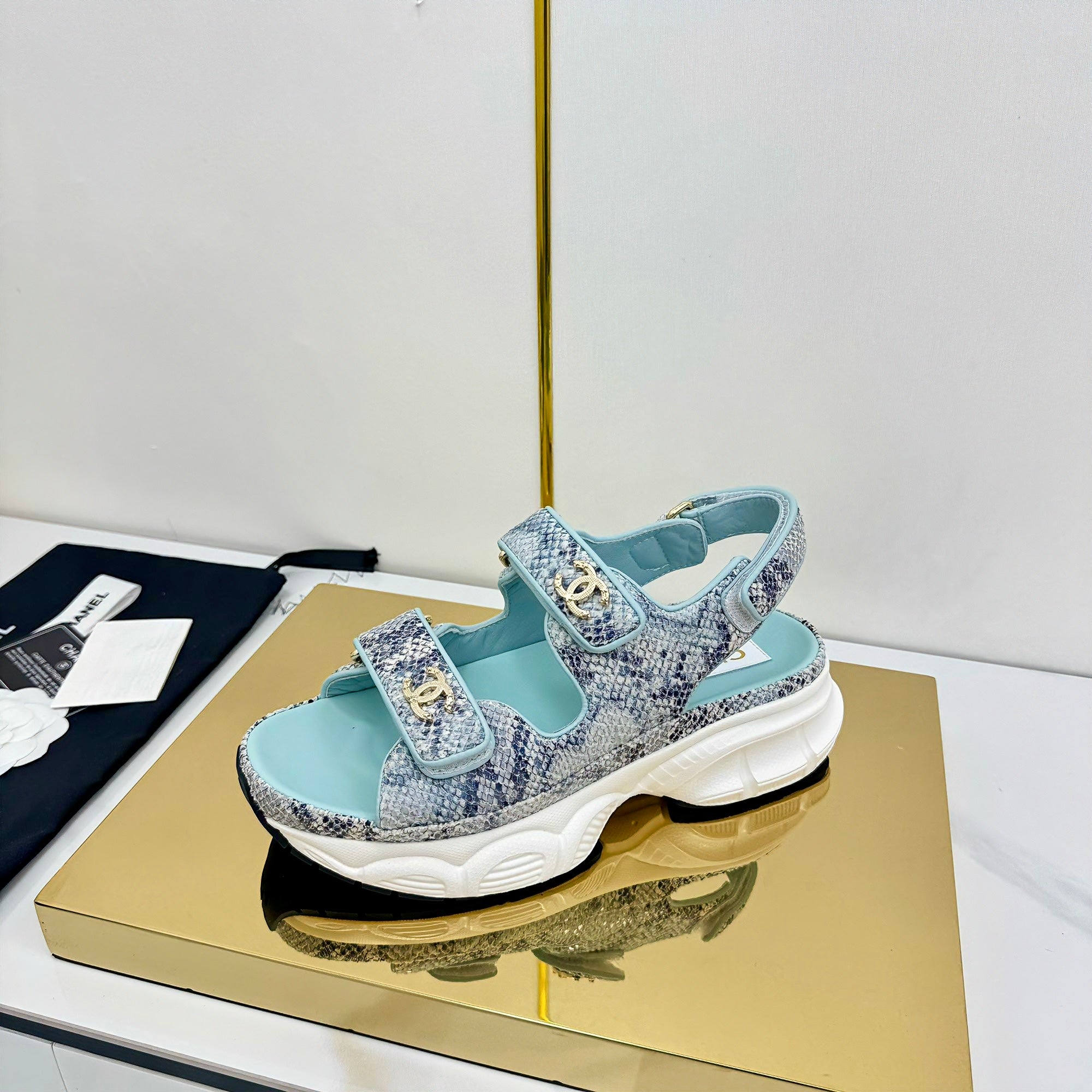 CC 25 Sandals Blue Pearlescent Sheepskin 312944