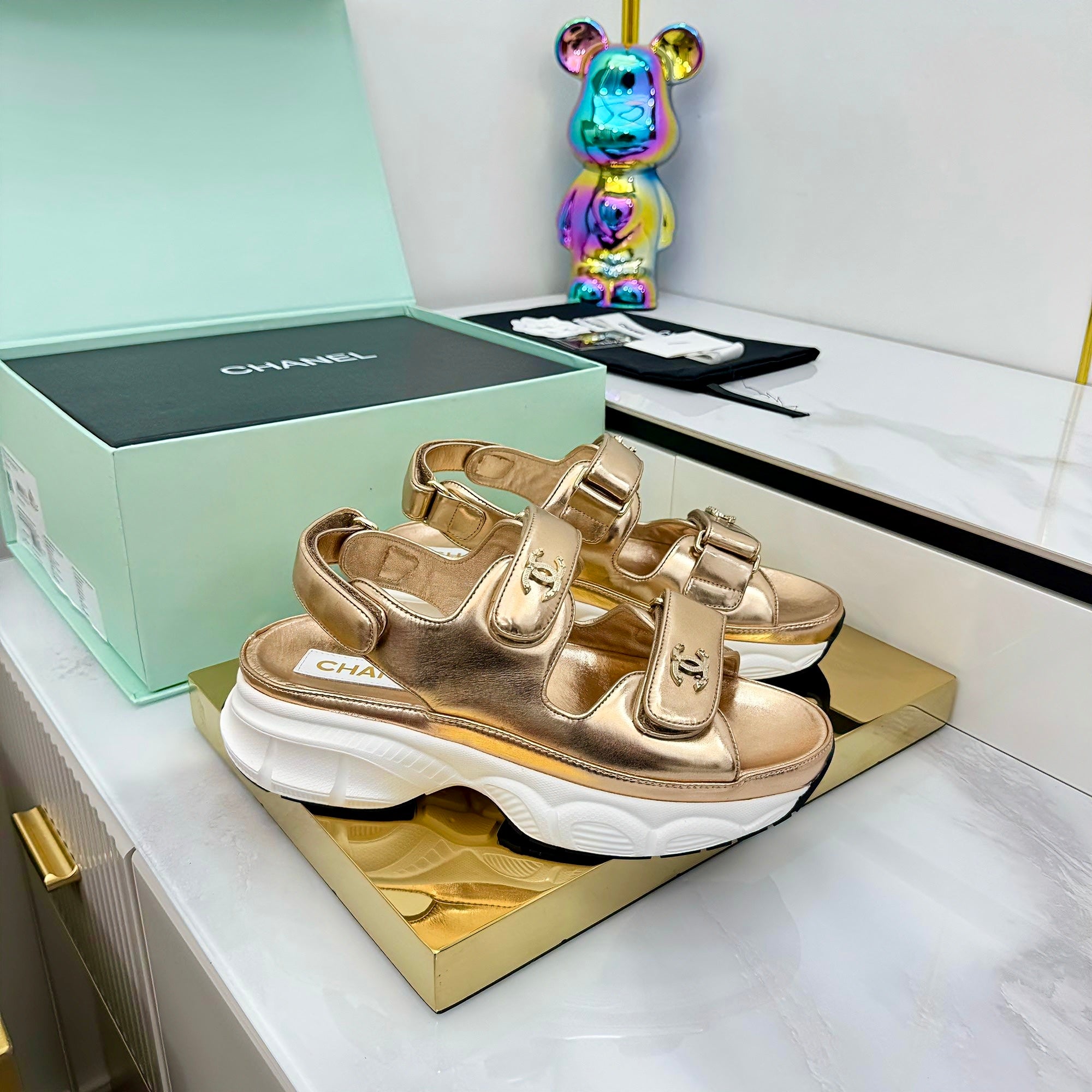 CC 25 Dad Sandals Gold Suede 331166