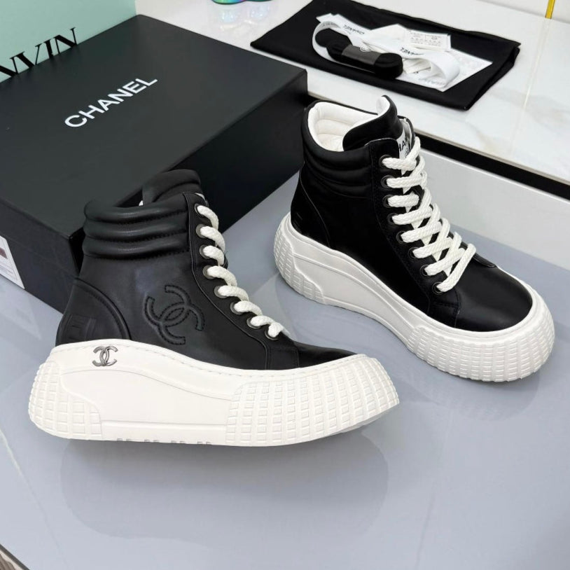 Chanel 2025 High-Top Sneakers Black White Cowhide 469794