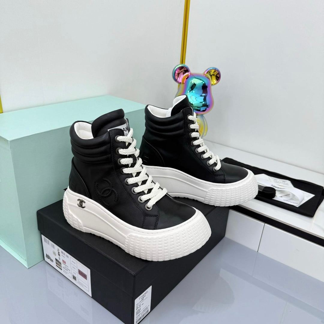 Chanel 2025 High-Top Sneakers Black White Cowhide 469794
