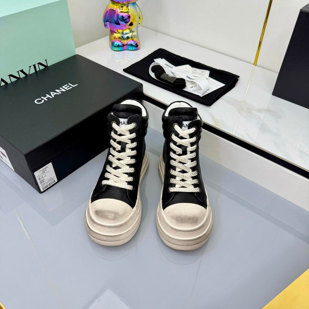 Chanel 25 High Sneaker Black White Cowhide 469784