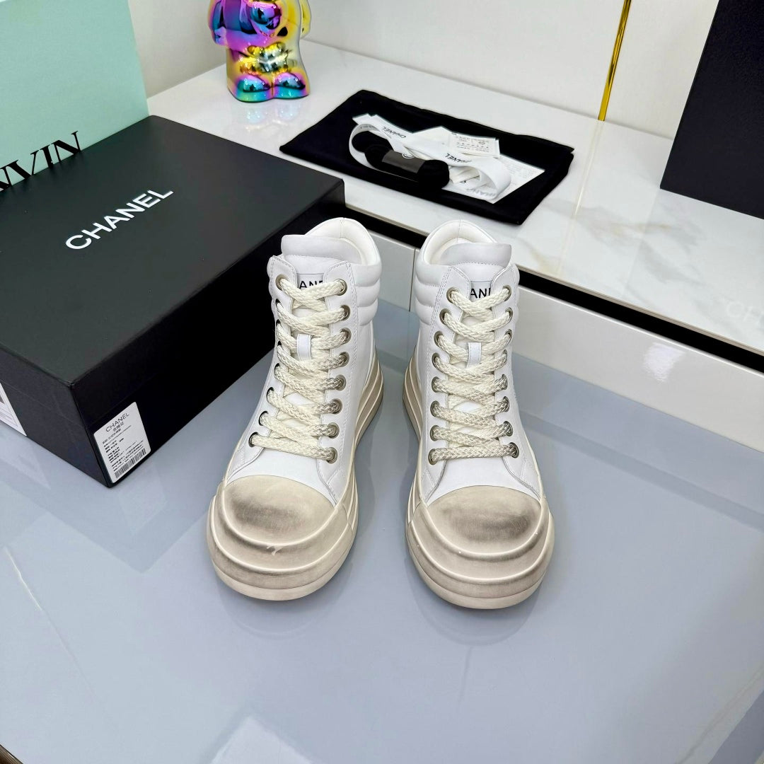 Chanel 25 High Sneaker White Cowhide 469785