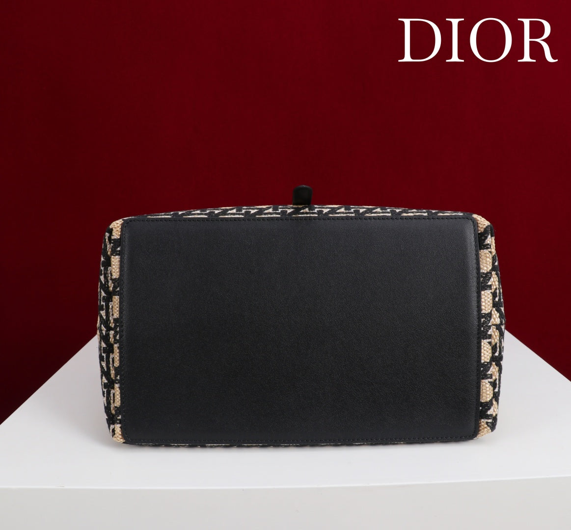 CD Toujours  Bag 29 Diamond Black Beige Leather