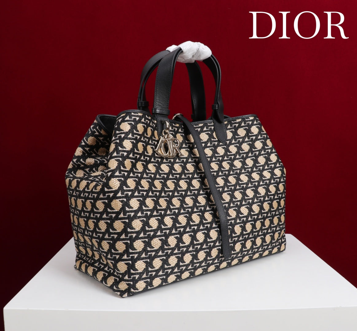 CD Toujours  Bag 37 Diamond Black Beige Leather