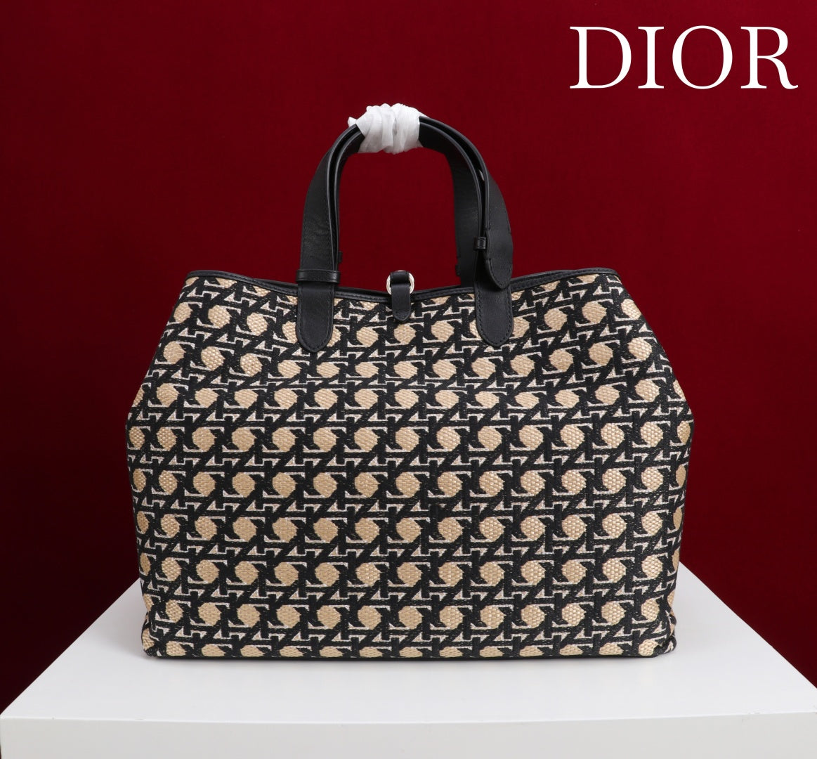 CD Toujours  Bag 37 Diamond Black Beige Leather