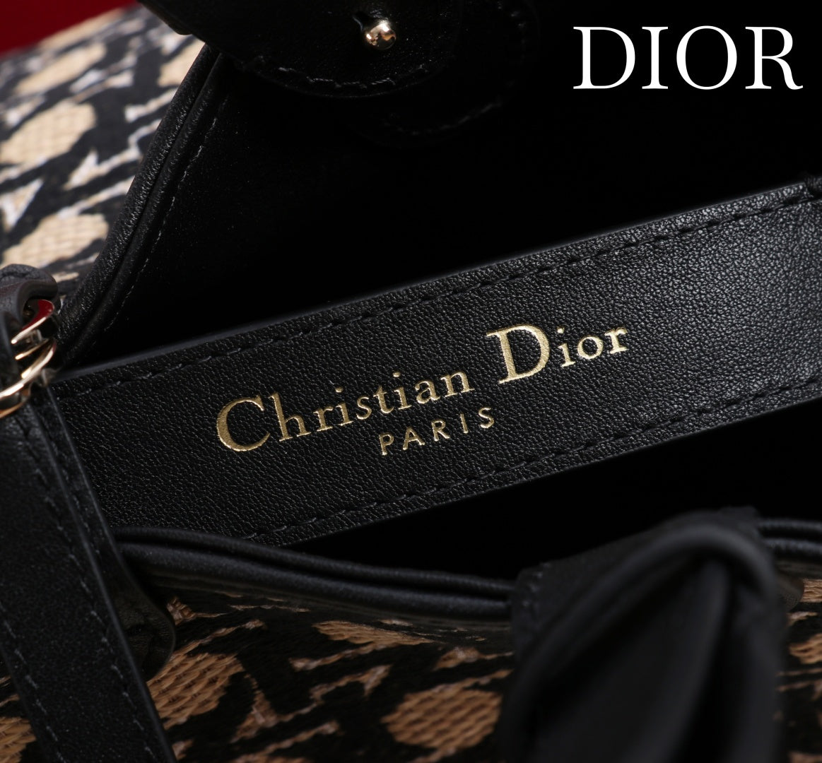CD Toujours  Bag 37 Diamond Black Beige Leather