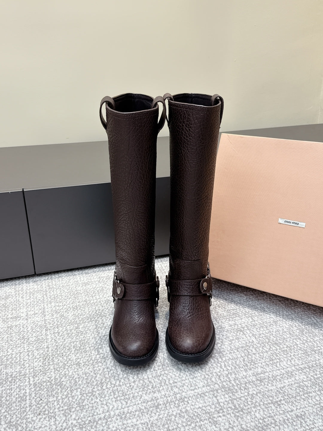 MIU MIU high boots dark brown sheepskin 461851
