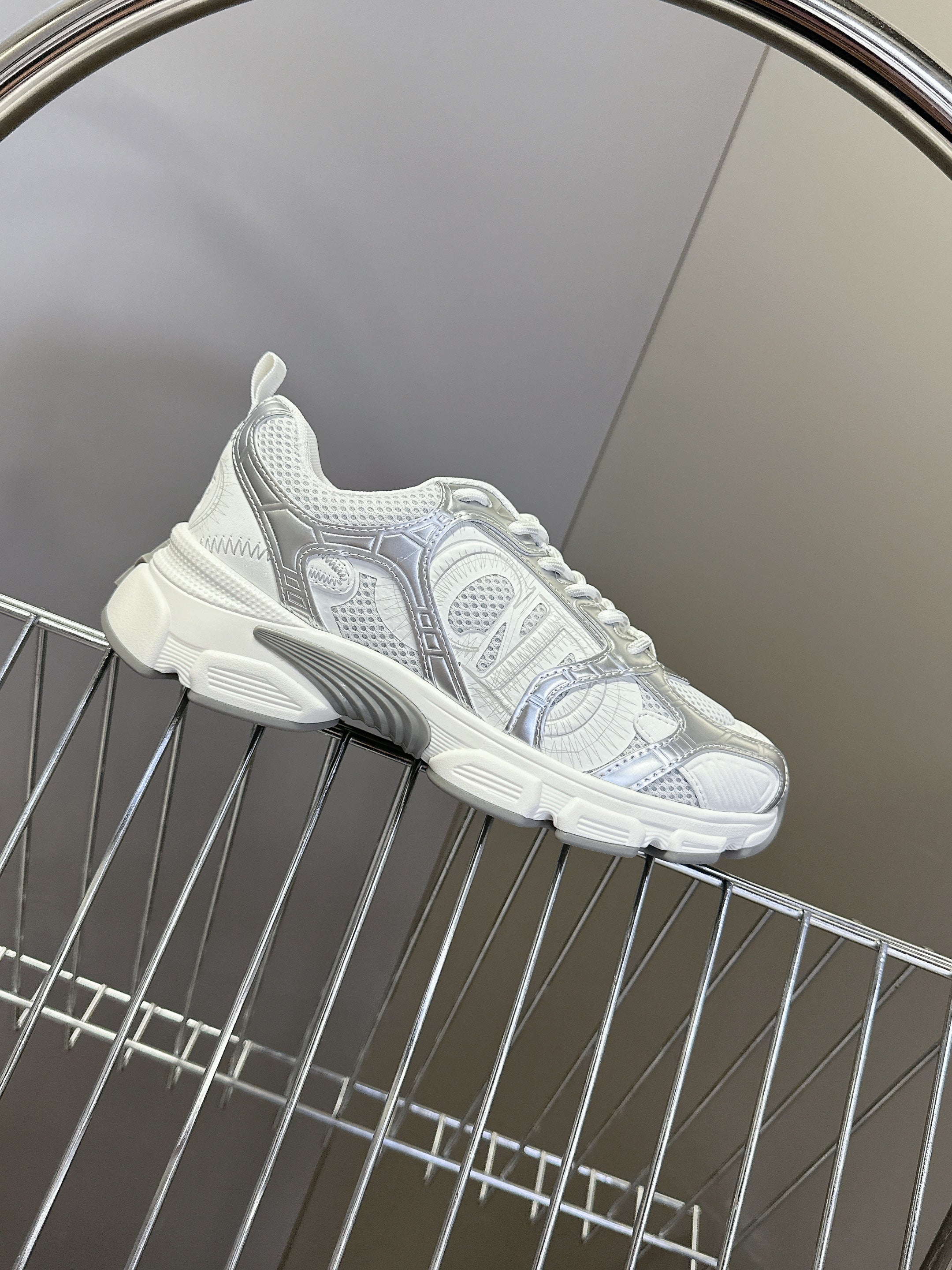 CD 25 Sneaker White Sliver  307167
