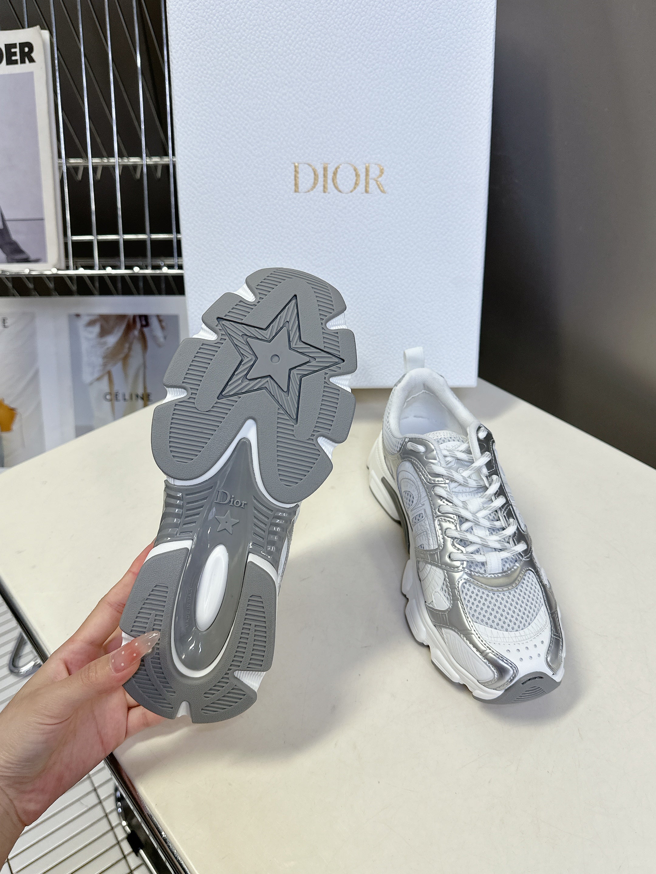 CD 25 Sneaker White Sliver  307167