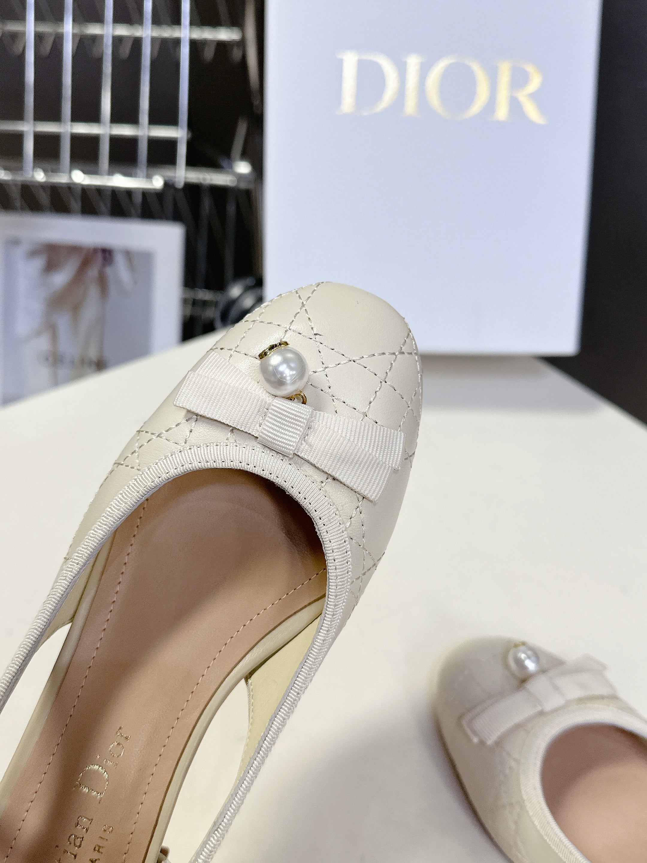 CD 25 Slingback Heel White 307172