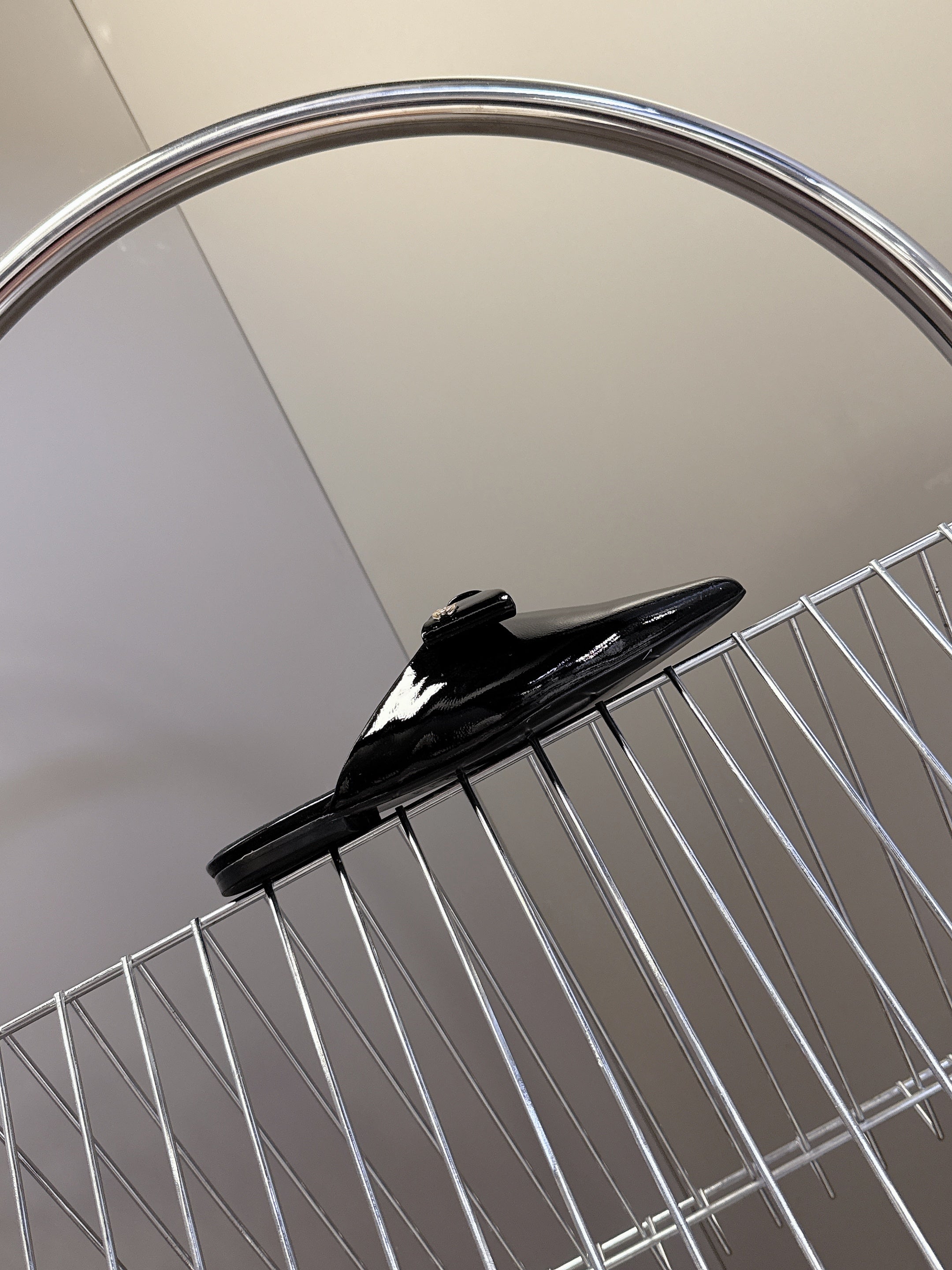 CC 25 Mules Black Calfskin Patent Leather 353925