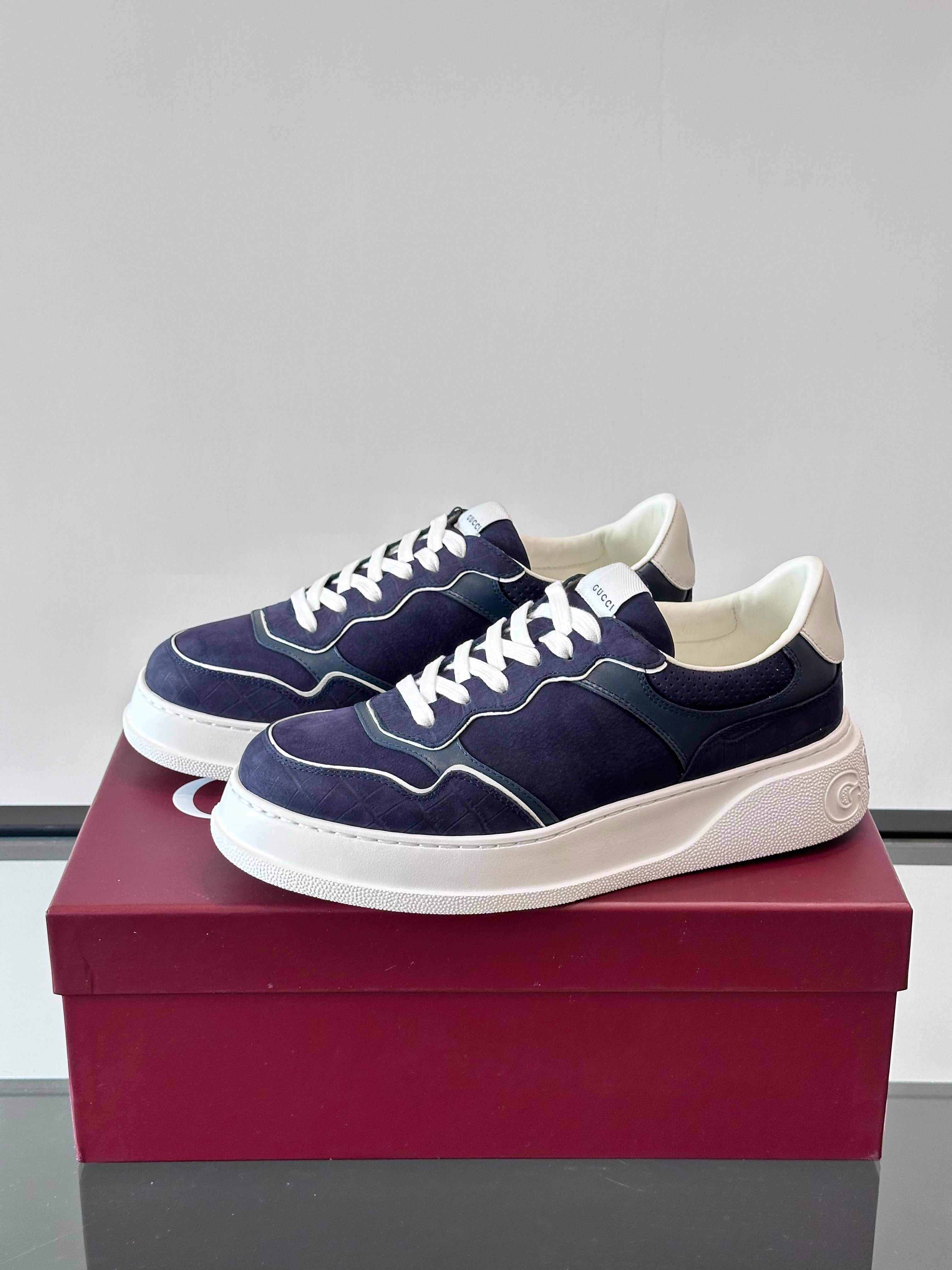 GG Men's Chunky Sneaker Blue Cowhide 535275