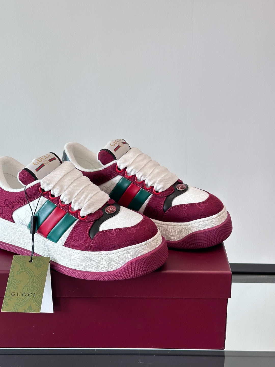 GG Men's Screener Sneaker Red White Canvas 524667