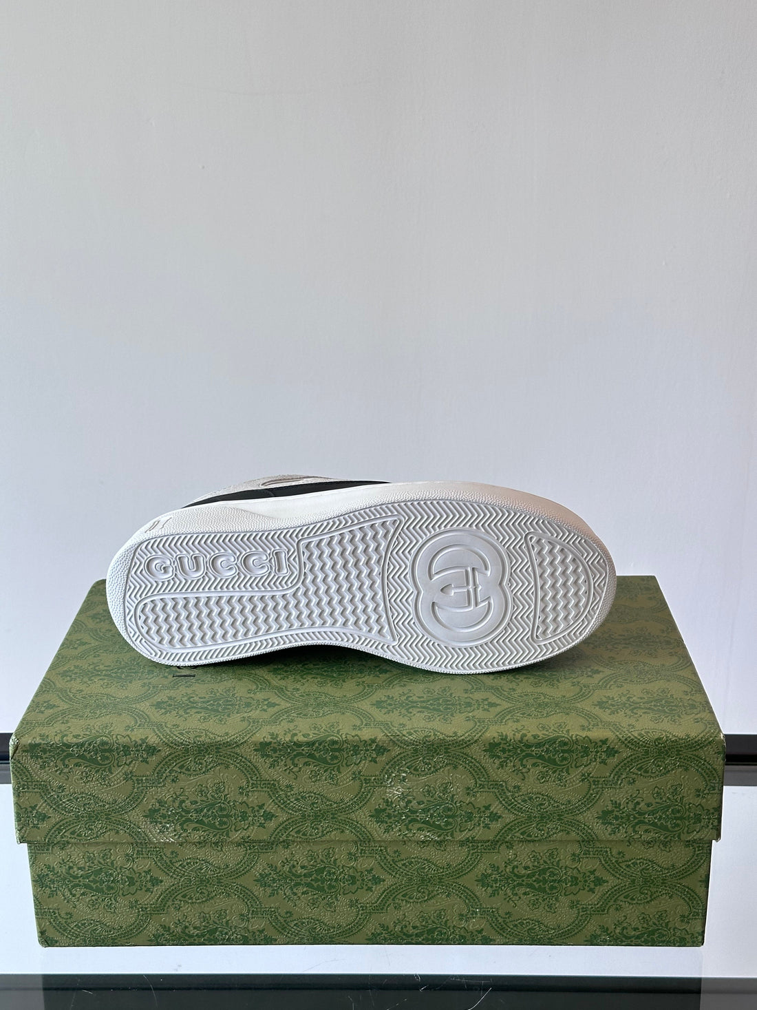 GG Men's Sneaker White Black Cowhide 535204