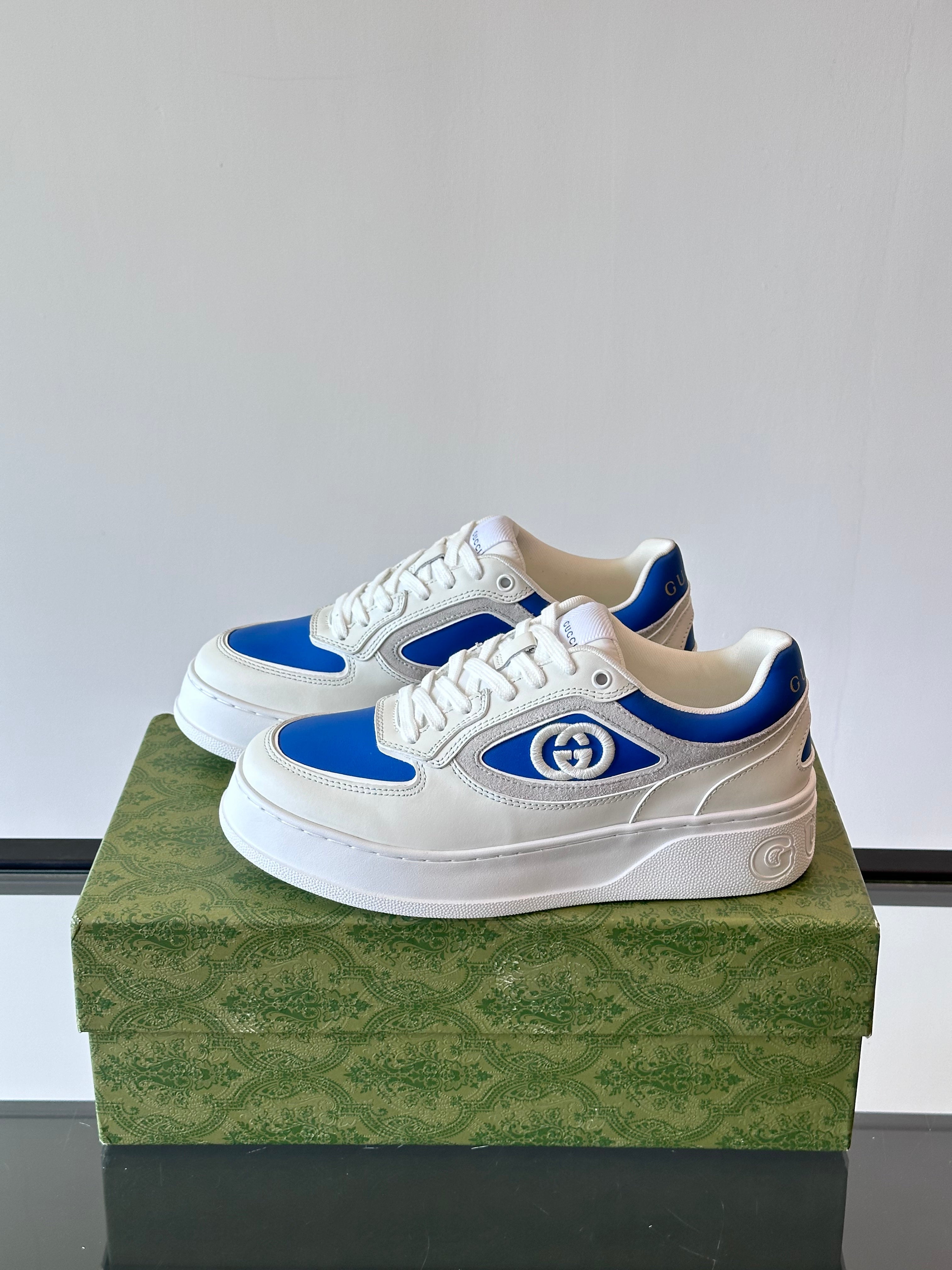 GG Men's Sneaker White Blue Cowhide 535206