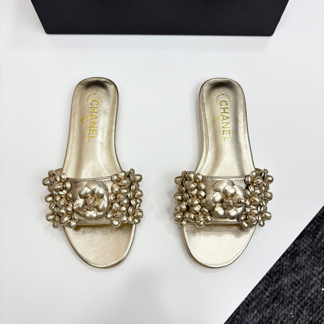 CC 25C Mules Flower Gold Metalic Calfskin