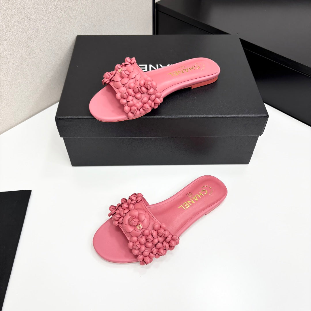 CC 25C Mules Flower Pink Calfskin