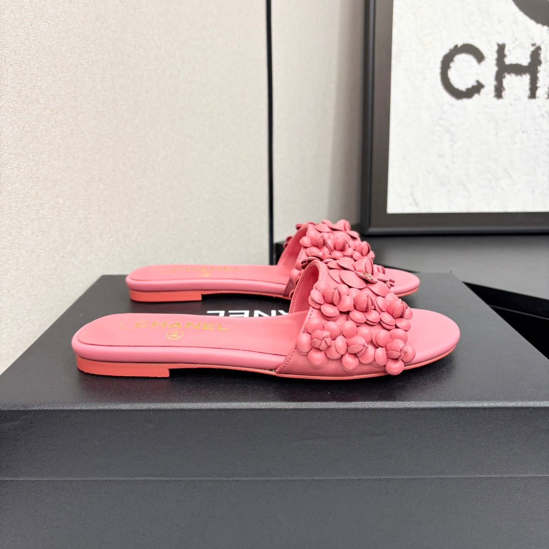 CC 25C Mules Flower Pink Calfskin