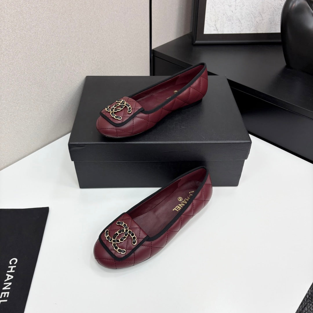 CC 25 Ballet Flat Large Logo Burgundy Quilted Calfskin