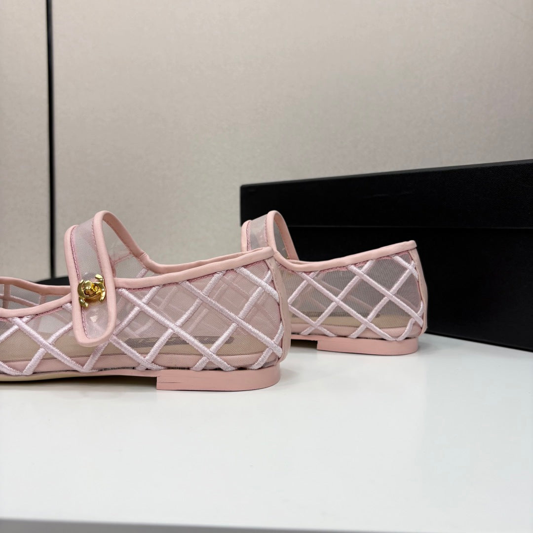 CC 25 Mary Jane White Pink Mesh Black Calfskin