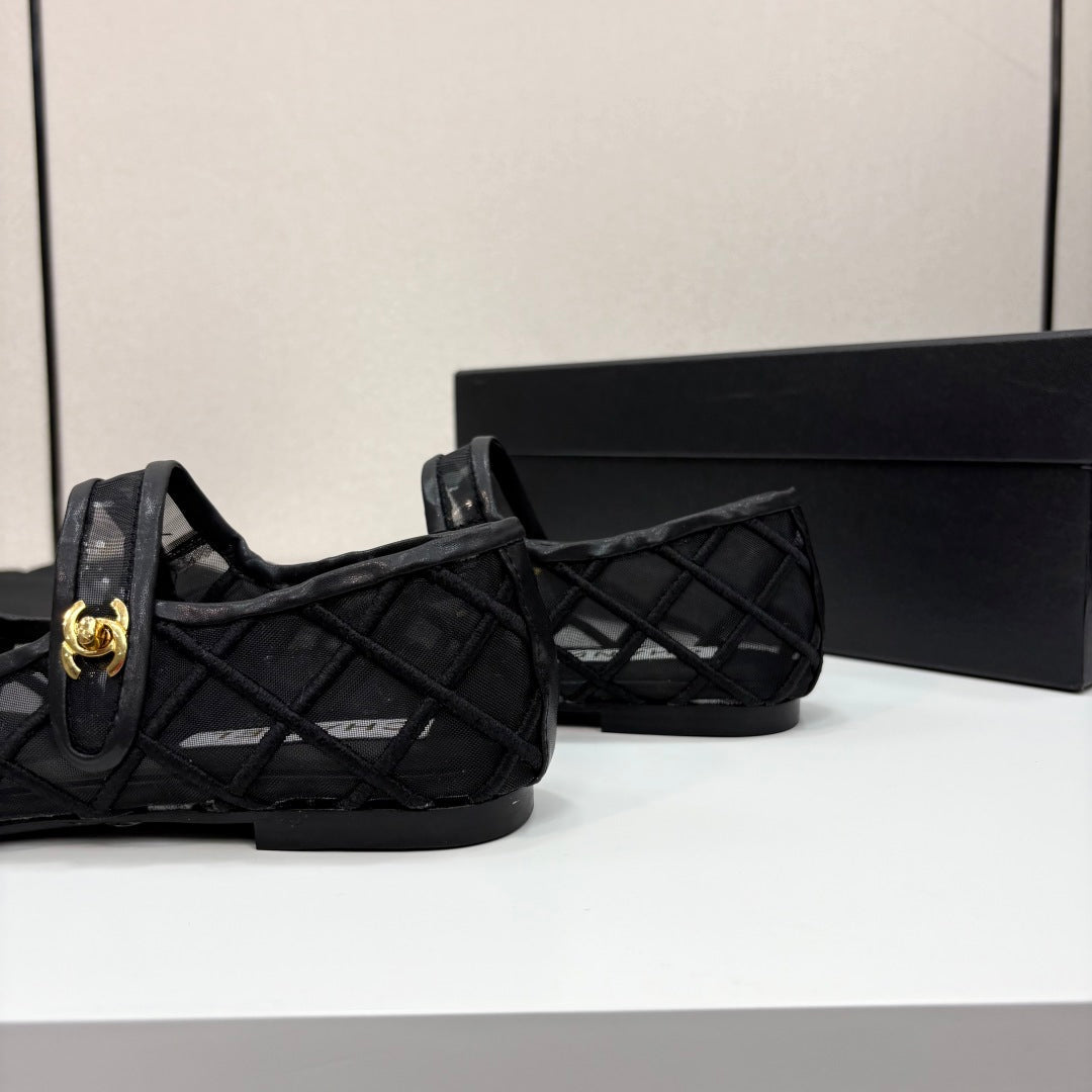 CC 25 Mary Jane White Black Mesh Calfskin