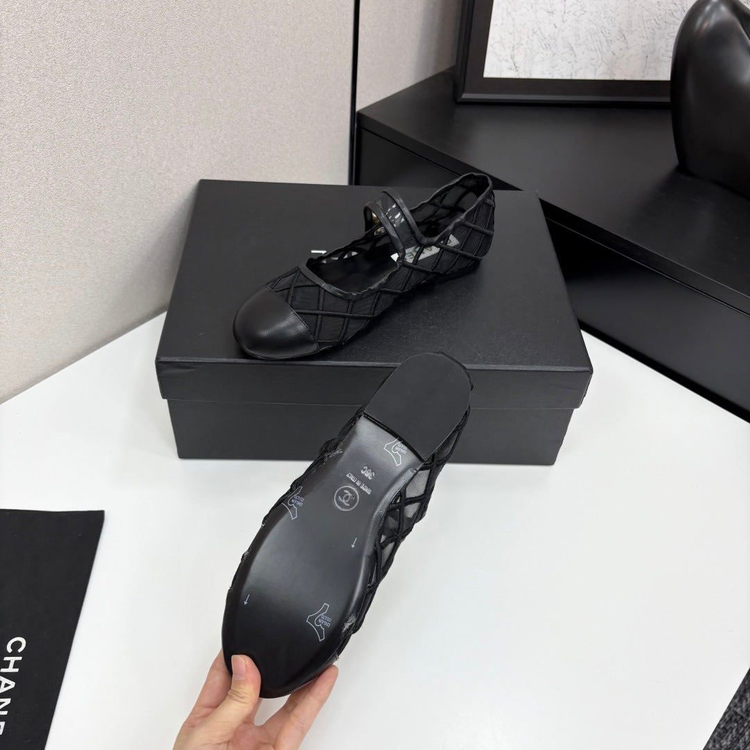 CC 25 Mary Jane White Black Mesh Calfskin