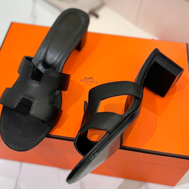 HM Oasis Sandals Black Cowhide 294843