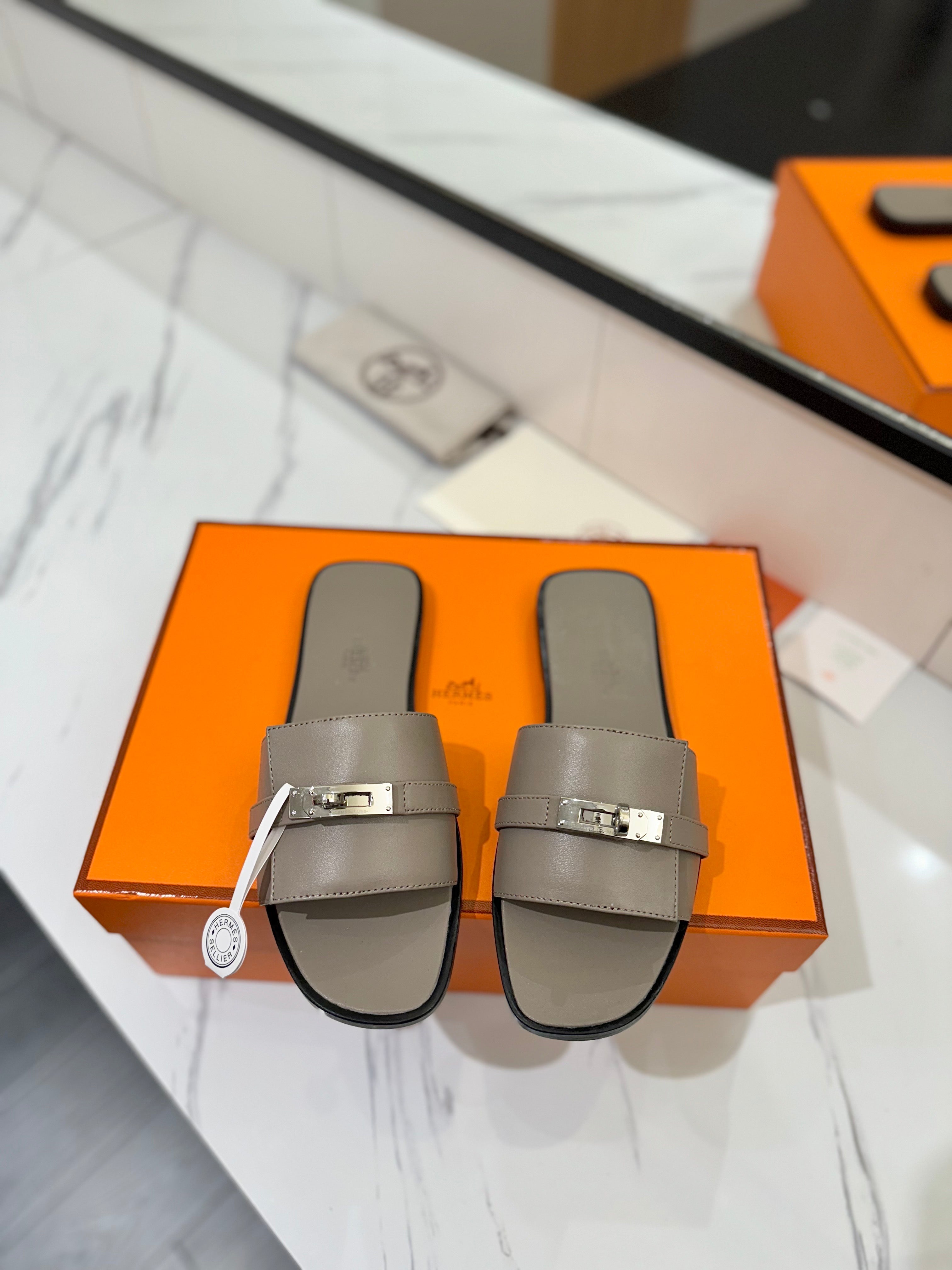 HM Giulia sandal Calfskin 254579