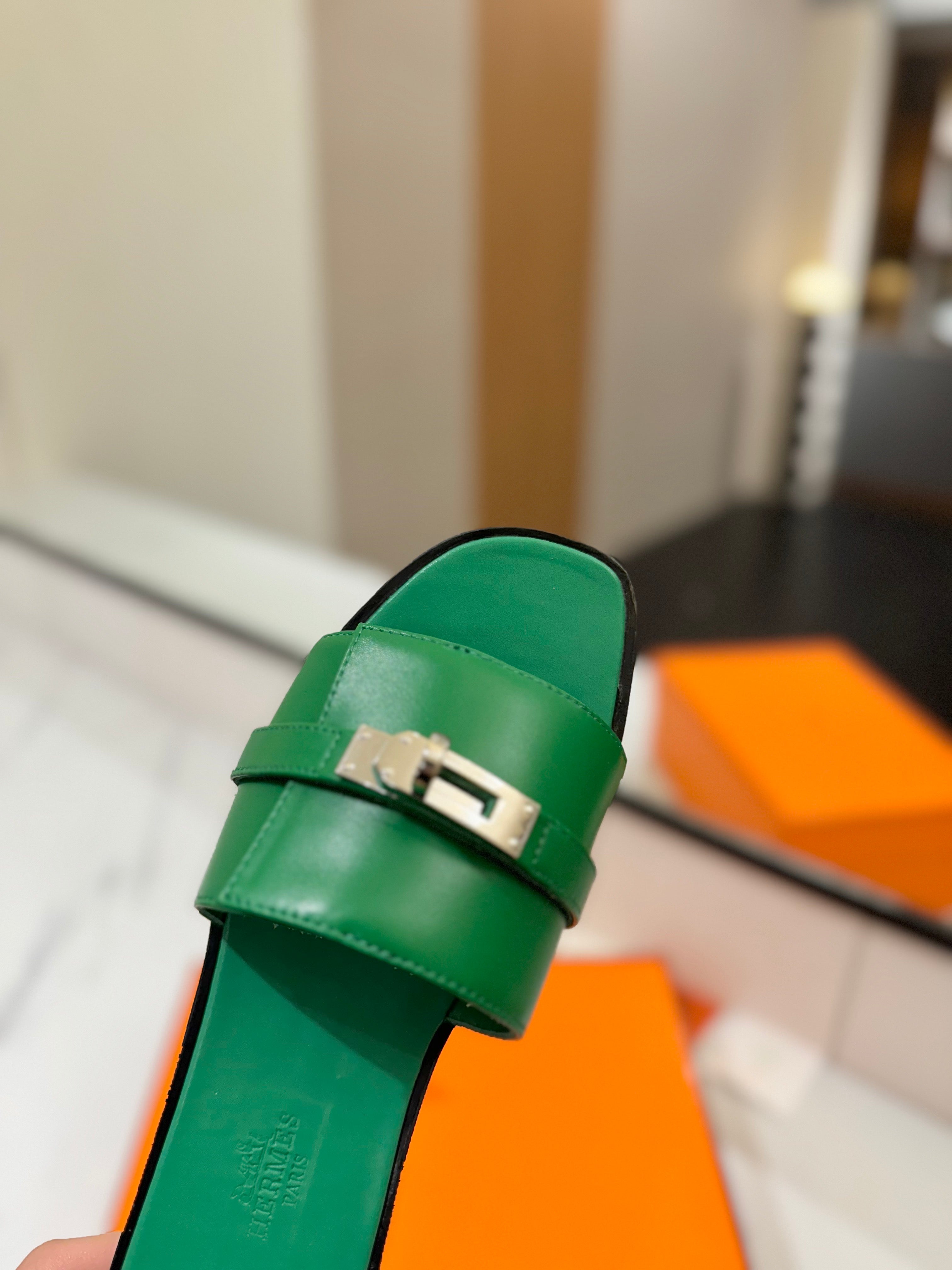 HM Giulia sandal Calfskin 254579