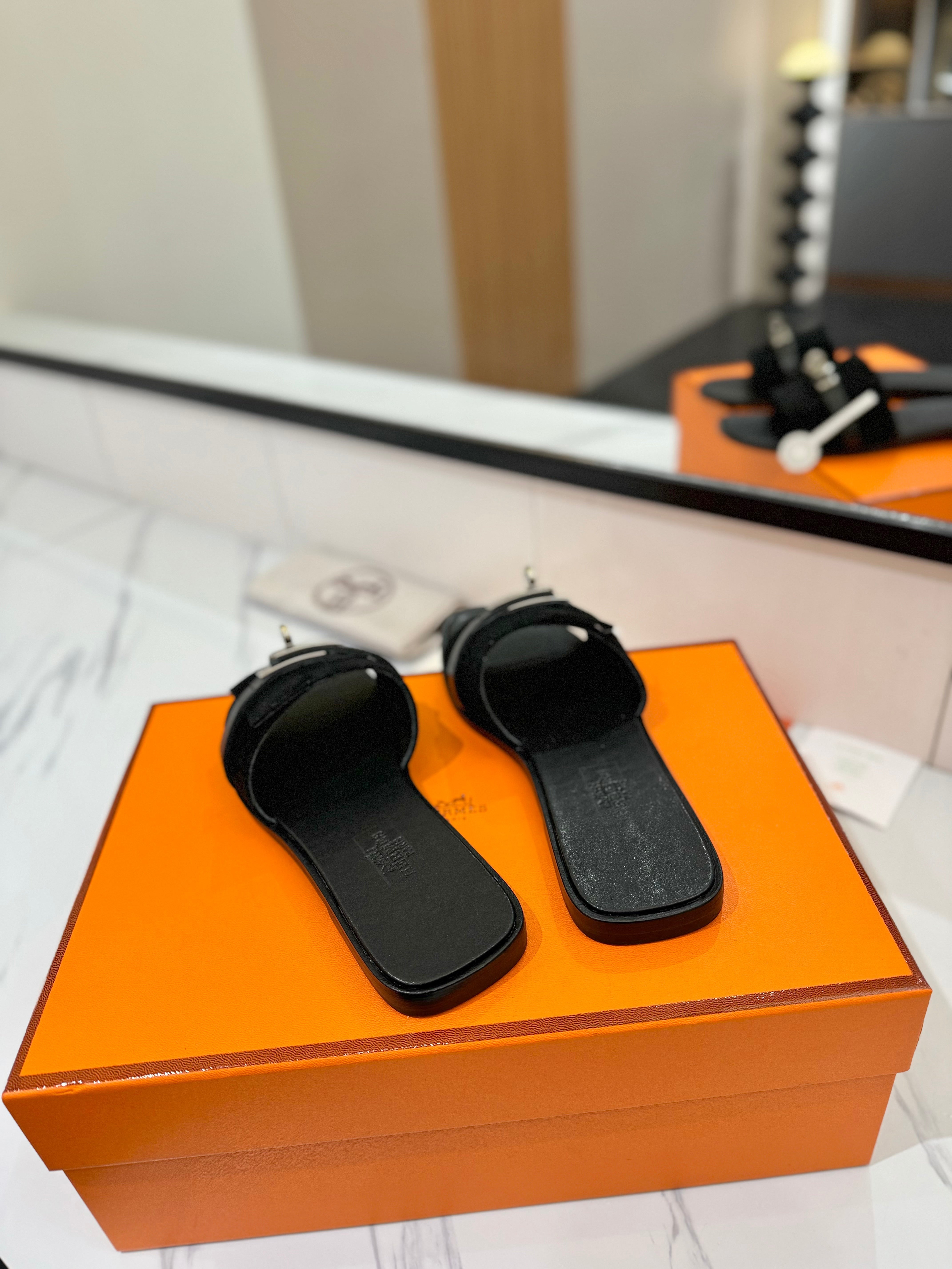 HM Giulia Sandal Black Suede and Calfskin 254585