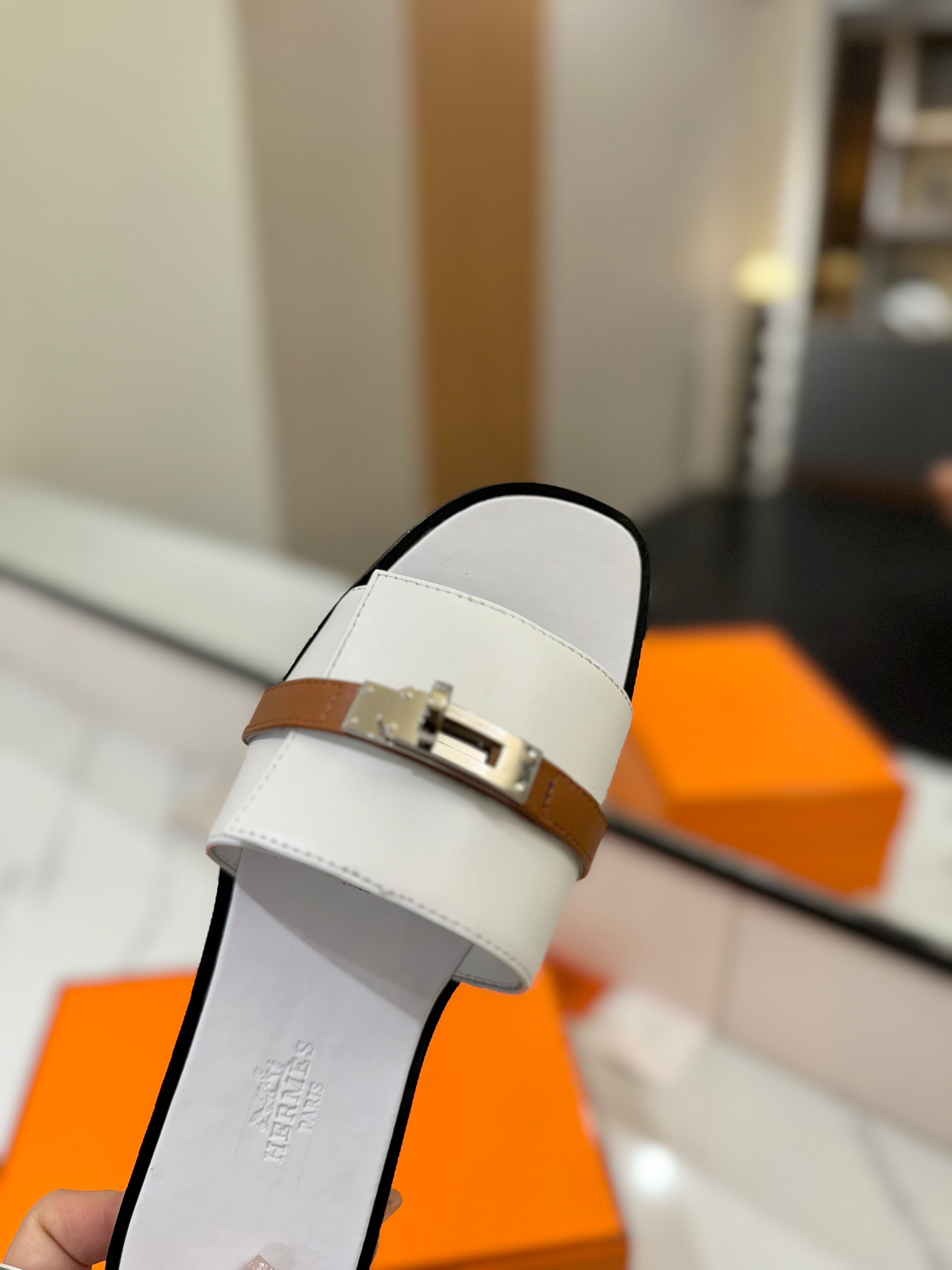 HM Giulia sandal Calfskin 254579