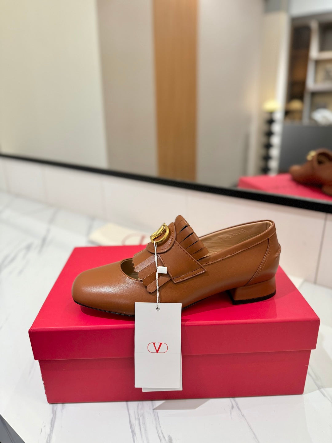 VT 2025 Signature Loafer Brown Calf Leather 295072
