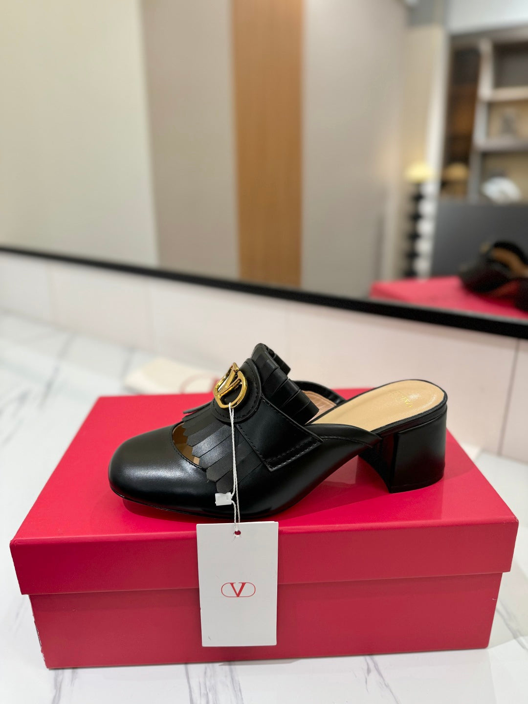 VT 2025 Signature Heeled Mule Black Calf Leather 295079