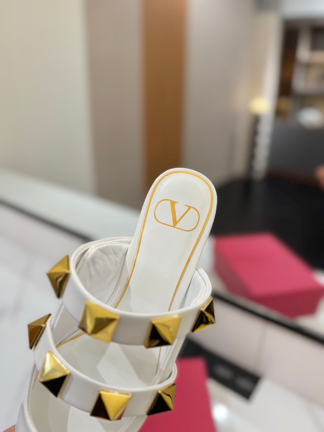 VT Rockstud Mule White Gold Cowhide