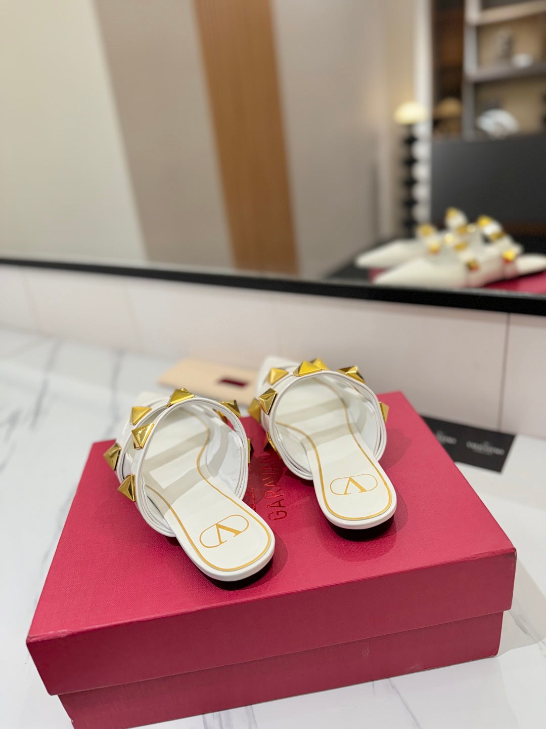 VT Rockstud Mule White Gold Cowhide