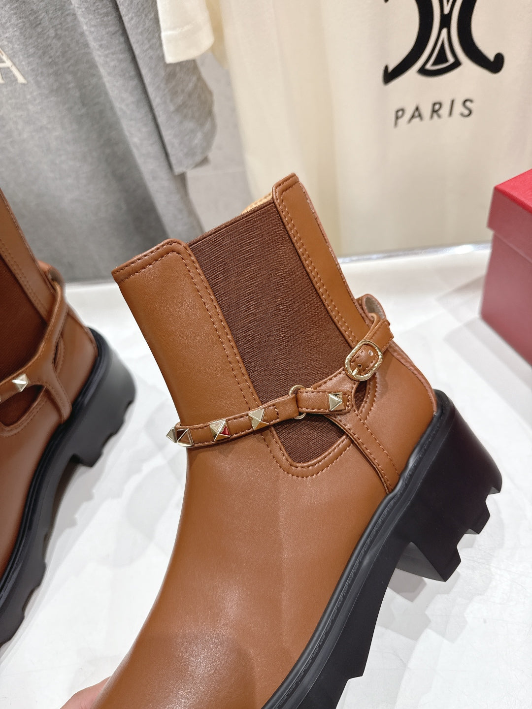 VT ankle boots brown black calfskin 174445