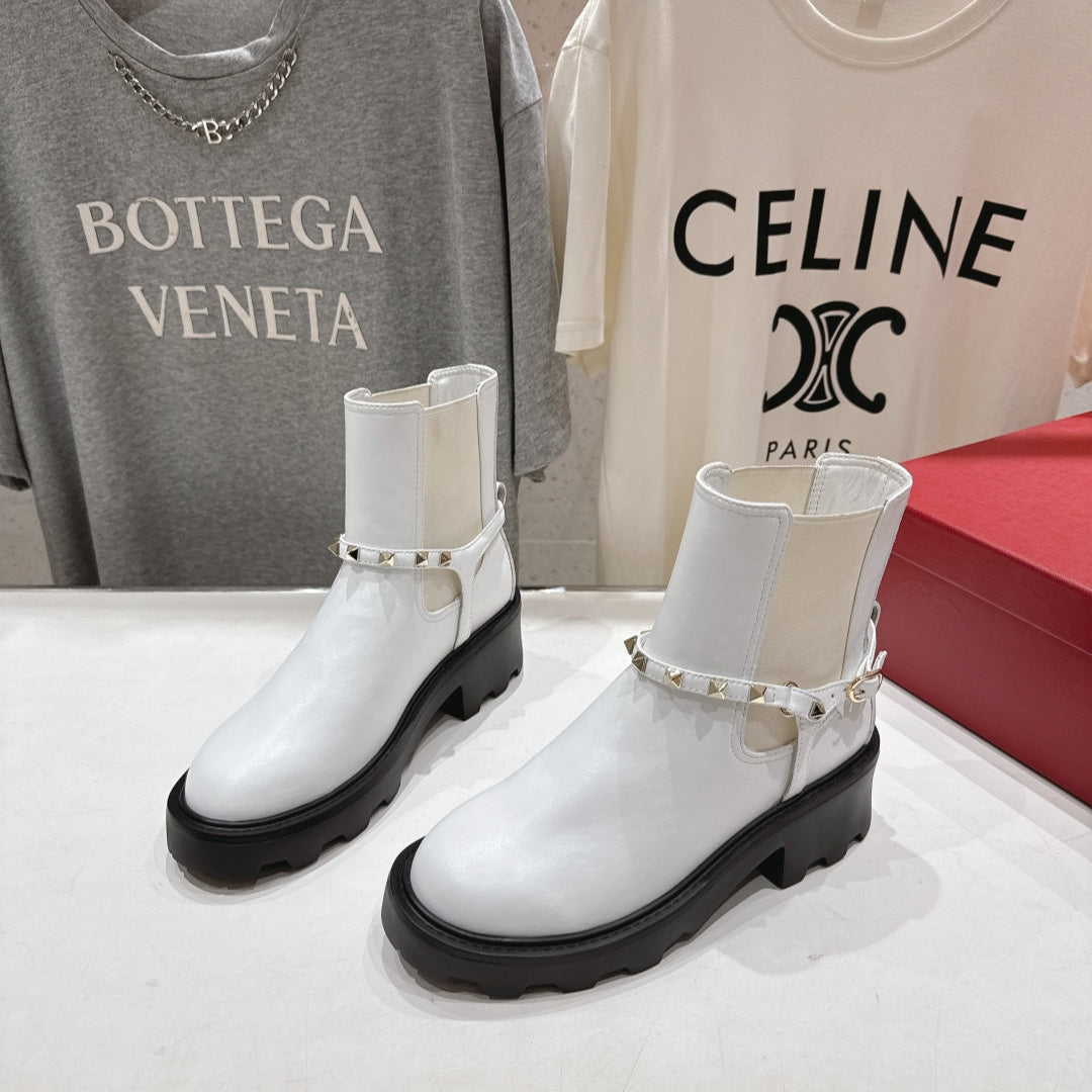 VT ankle boots white black calfskin 174447