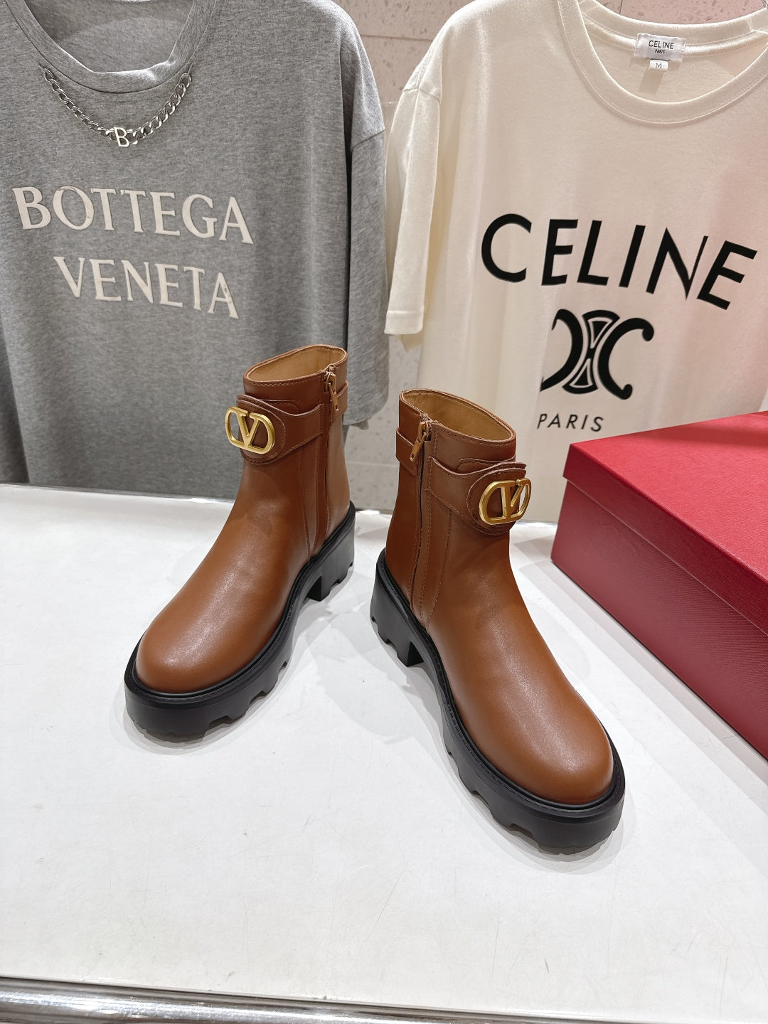 VT short boots brown calfskin 174441