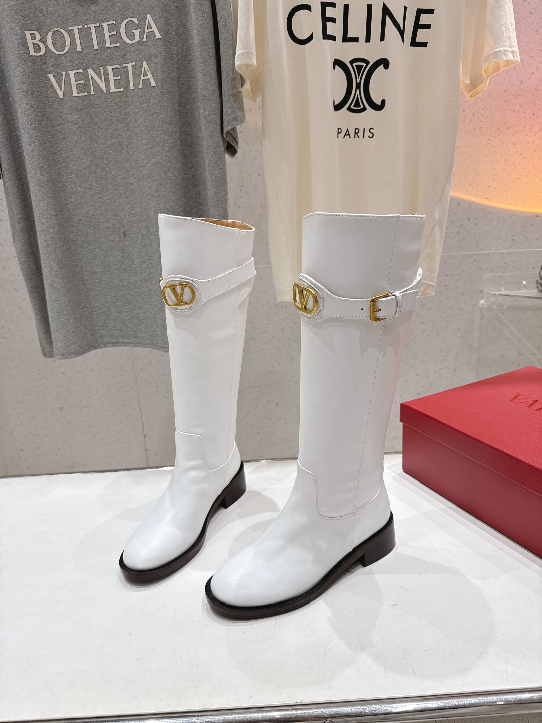 VT long boots white calfskin 174429