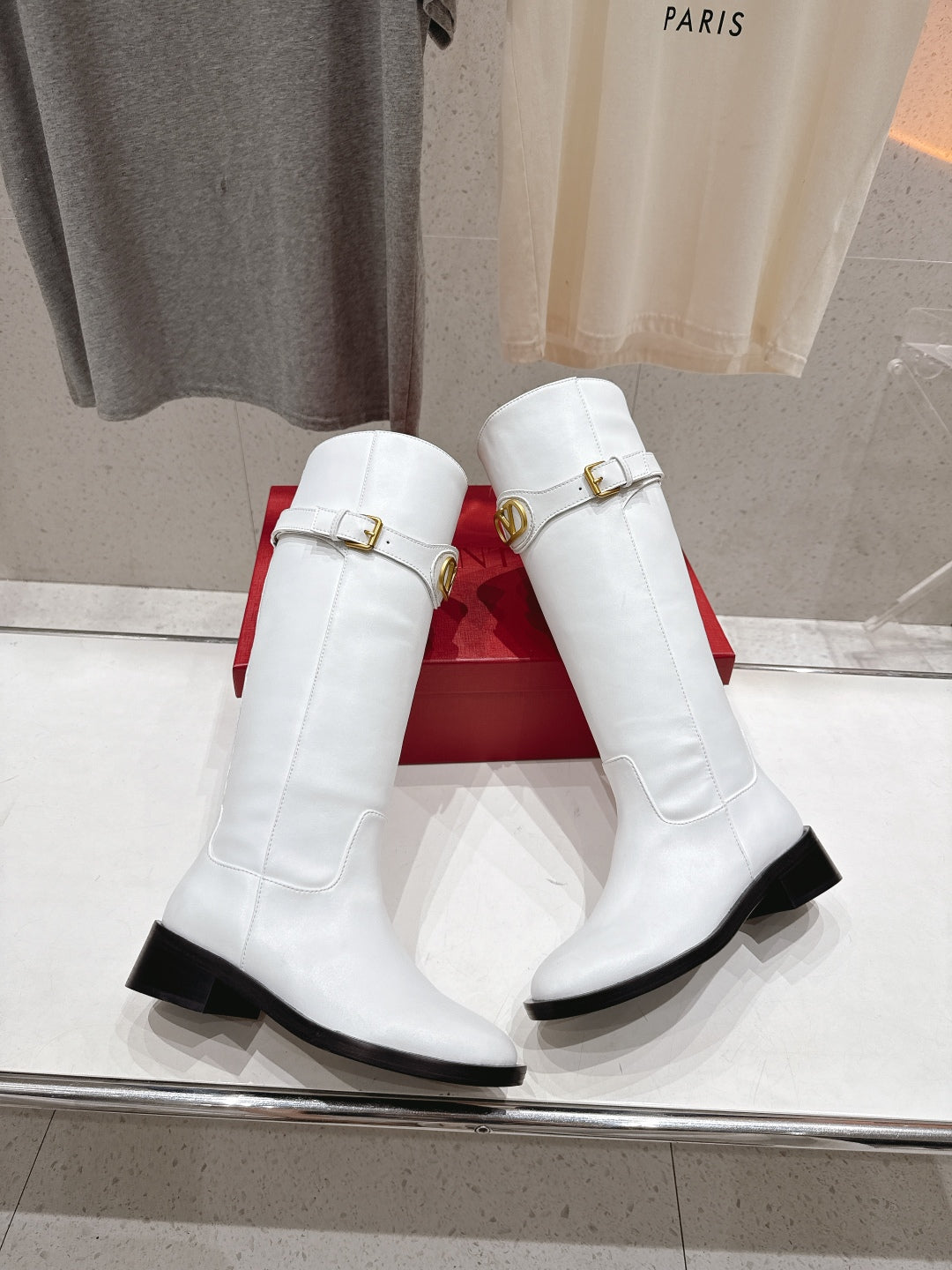 VT long boots white calfskin 174429