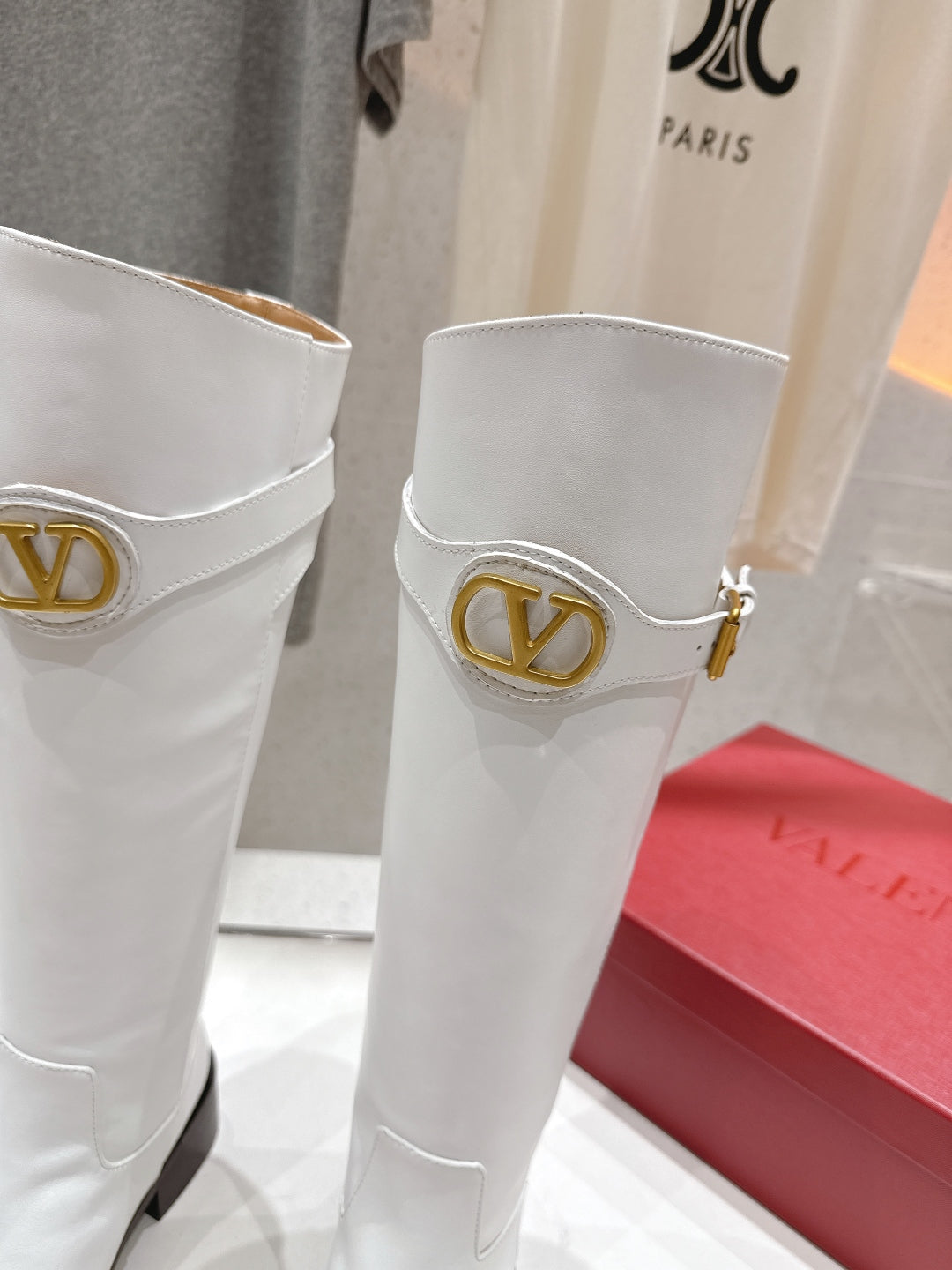 VT long boots white calfskin 174429