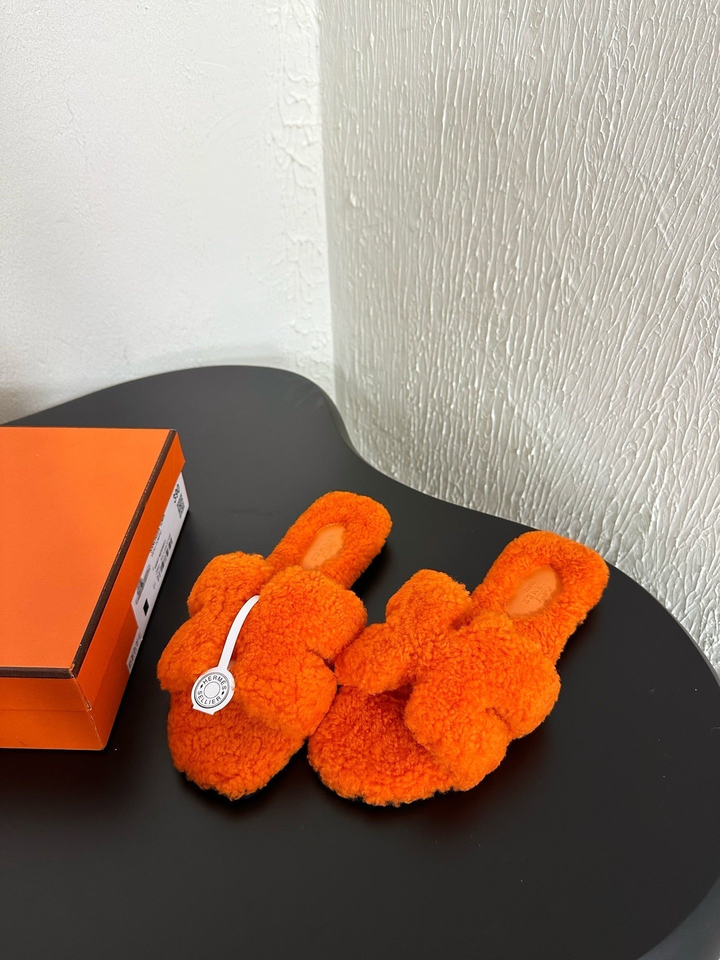 HM Oran Sandal Orange Wool Fleece 961010