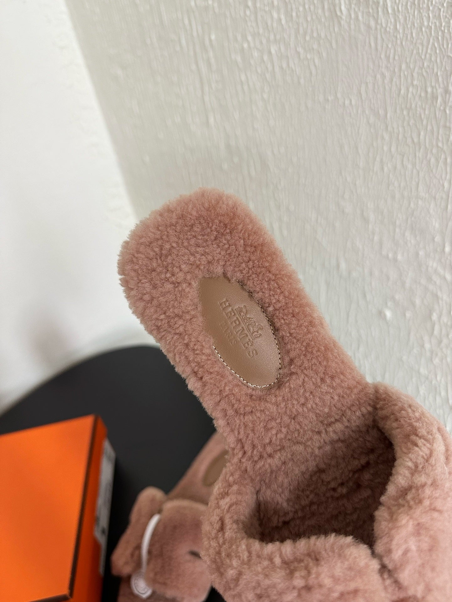 HM Oran Sandal Light Beige Pink Wool Fleece  961013